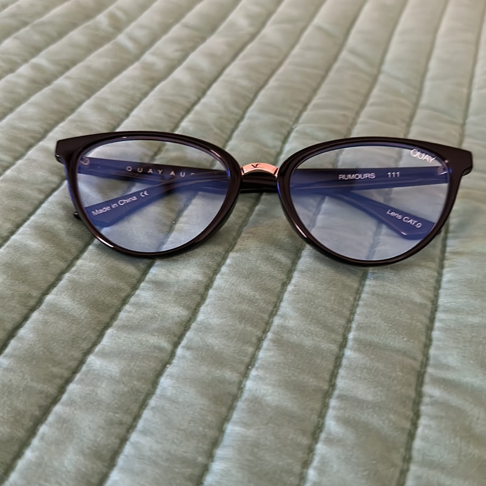 Quay Blue light glasses